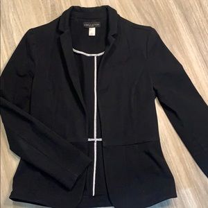 Black blazer for woman